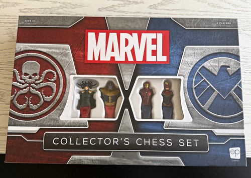 Marvel collector chess set - collector's,