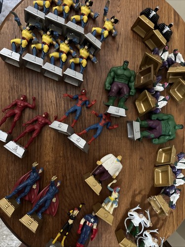 Marvel heroes chess pieces - heroes,